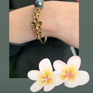 Hawaiian Plumeria Flower Open Bracelet